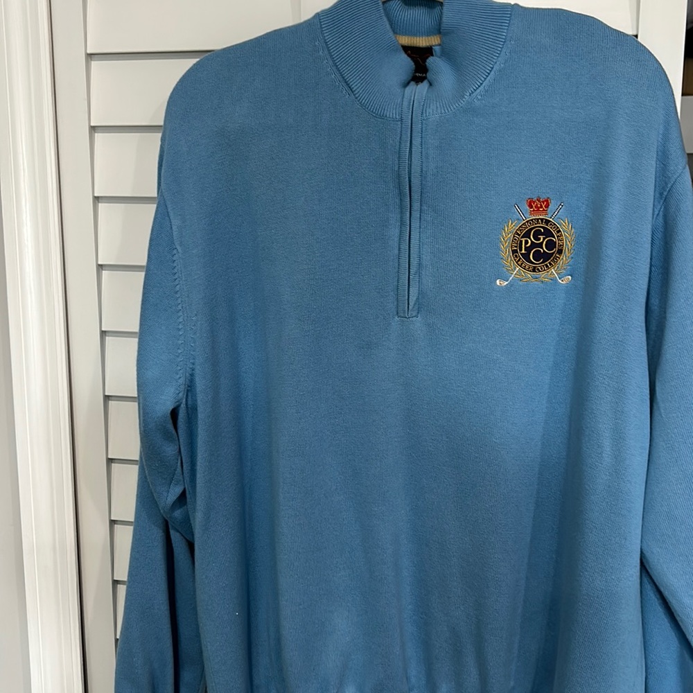 Nice Gregg Norman wind sweater